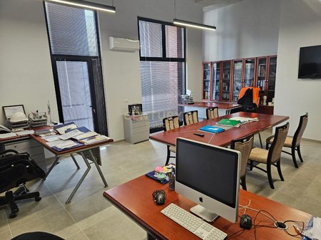 WE SELL A COMMERCIAL UNIT ON JORDAN MISJA STREET!