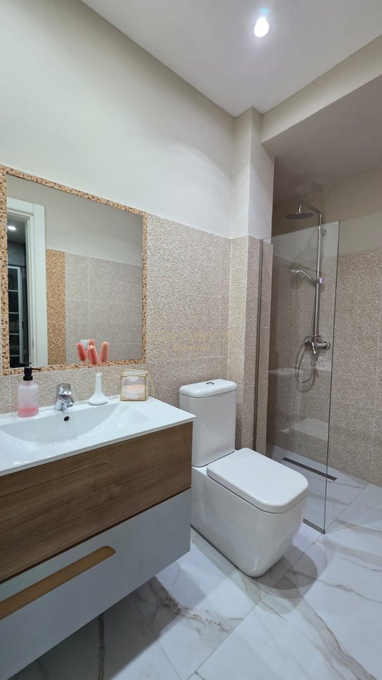 Apartament 2+1+2 Per Shitje ne Vlore