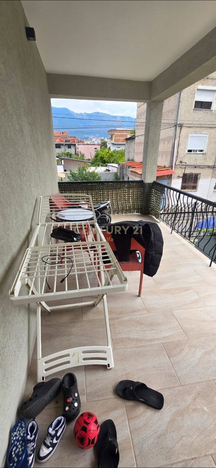 For rent the 2nd floor of a villa | Allias!
