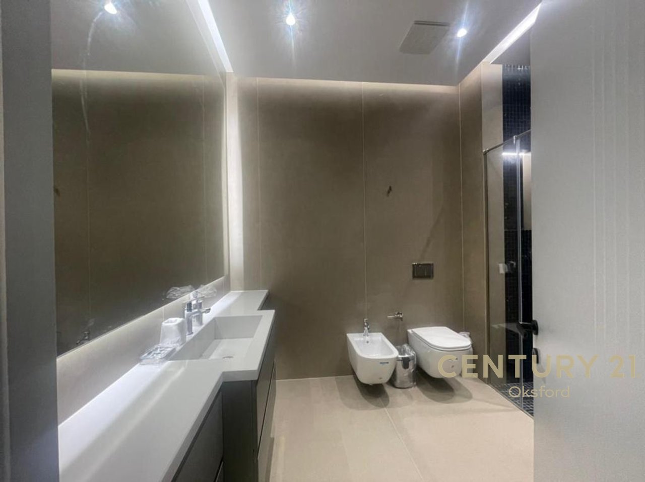 Appartamento in affitto 1+1 arredato, presso il Complesso "Square21"!