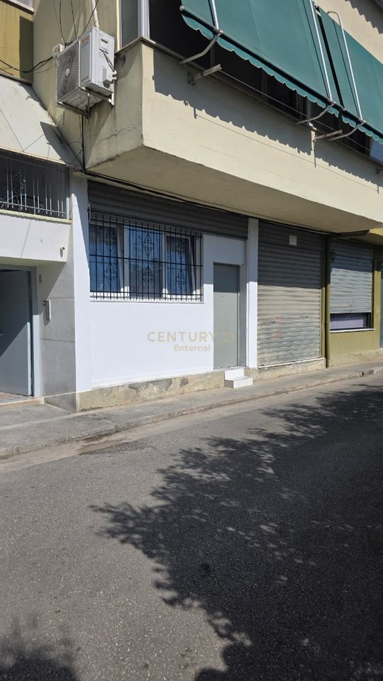 Monolocali in Vendita a Allias