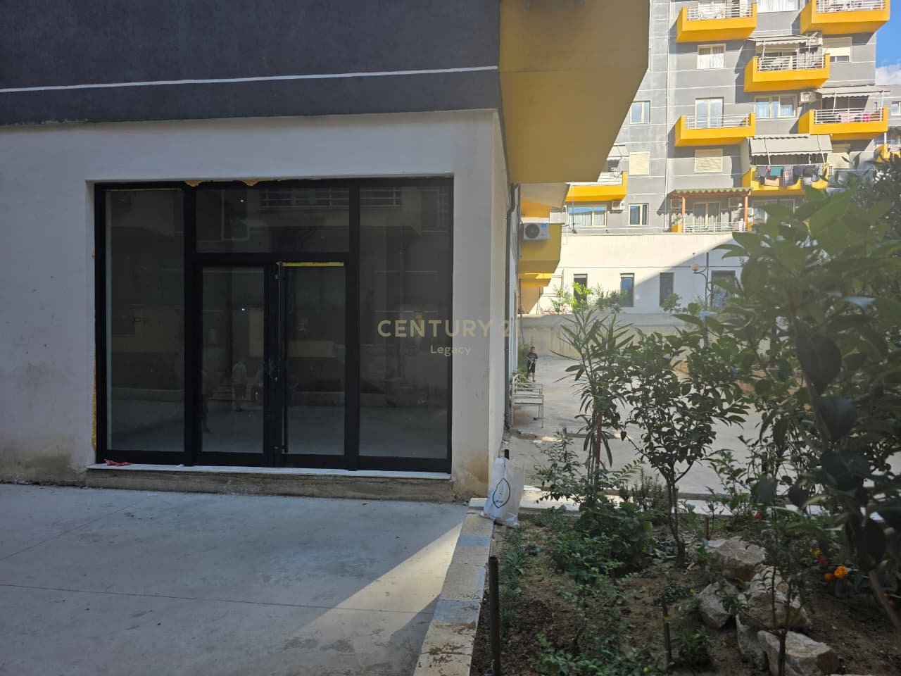 Commercial space for sale at Tom Dosh residence