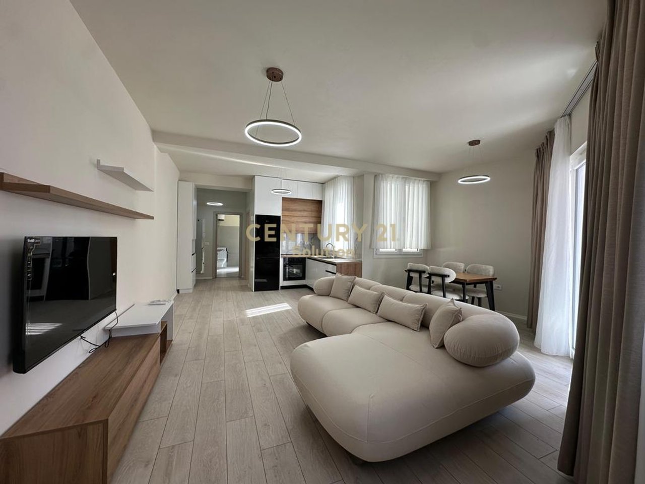 APARTMENT 1+1+ PARKING AT RIVER RESIDENCE!