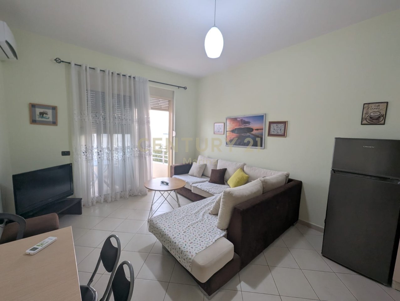 APARTAMET 1+1 ME PAMJE NE DET,NE LUNGOMARE!