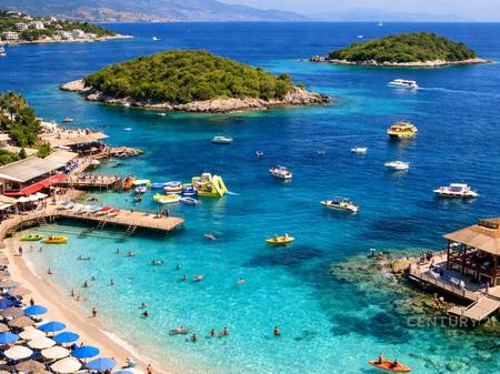 Pronë Premium për Shitje në Ksamil – Mundësi Zhvillimi dhe Investim i Lartë