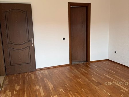 APARTMENT FOR RENT ON KOSOVAREVE STREET