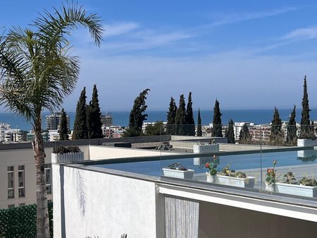 VILLA DI LUSSO IN VENDITA CON VISTA MARE A GOLEM!