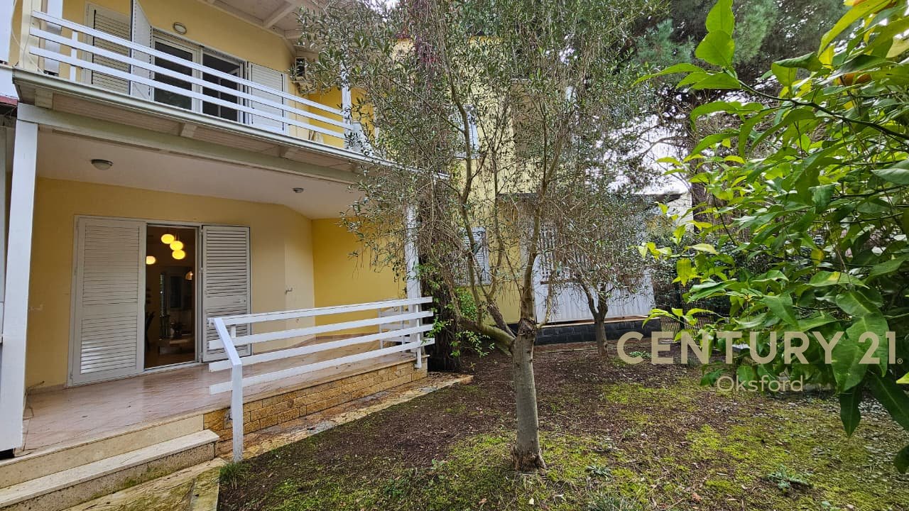 APARTAMENT DUPLEX 2+1+2+OBORR PËR SHITJE, TEK KOMPLEKSI 'LURA 1' NË GJIRIN E LALZIT