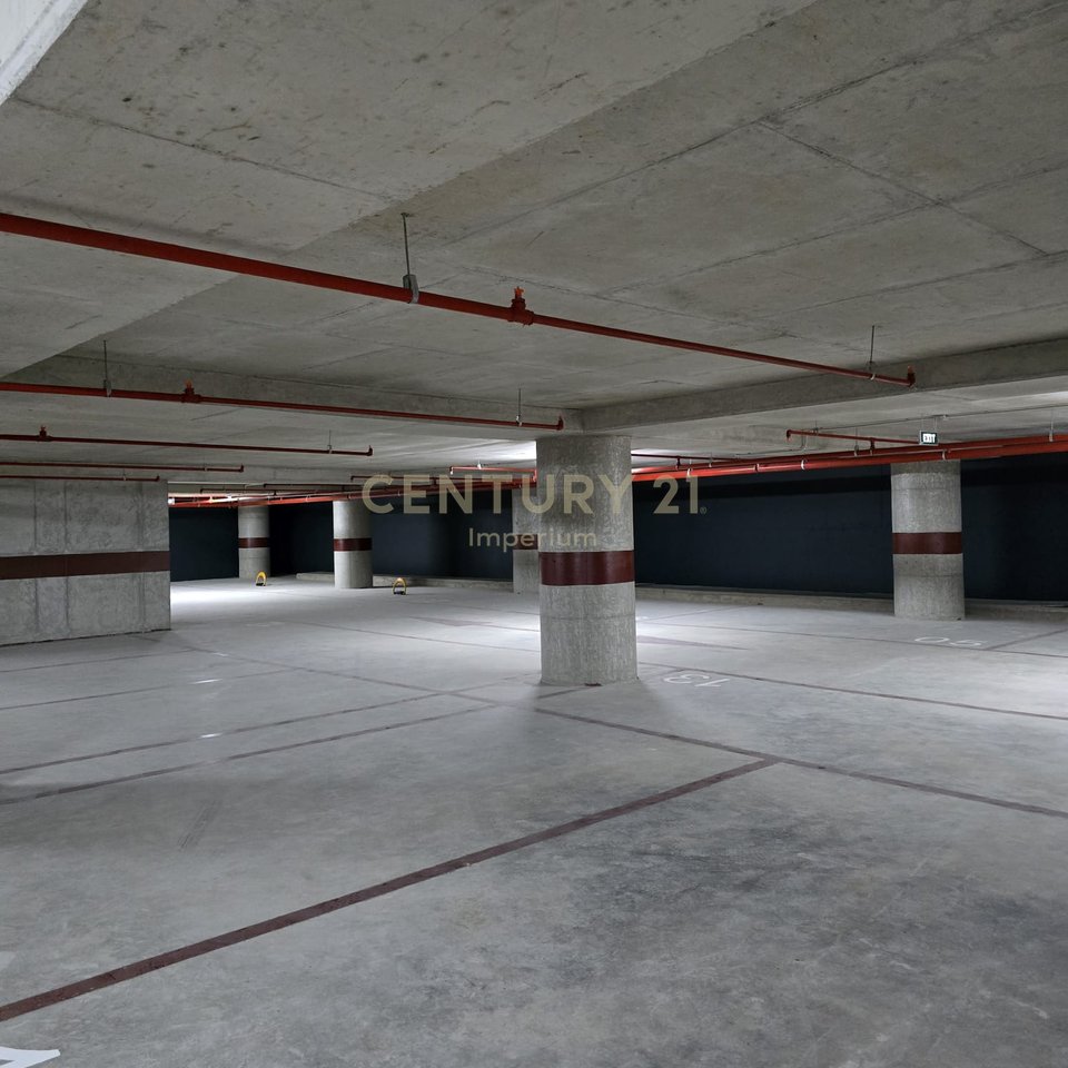 Apartament 2+1+2 me Post Parkimi te perfshire për qira – Ideal për Zyra/ Biznese të ndryshme