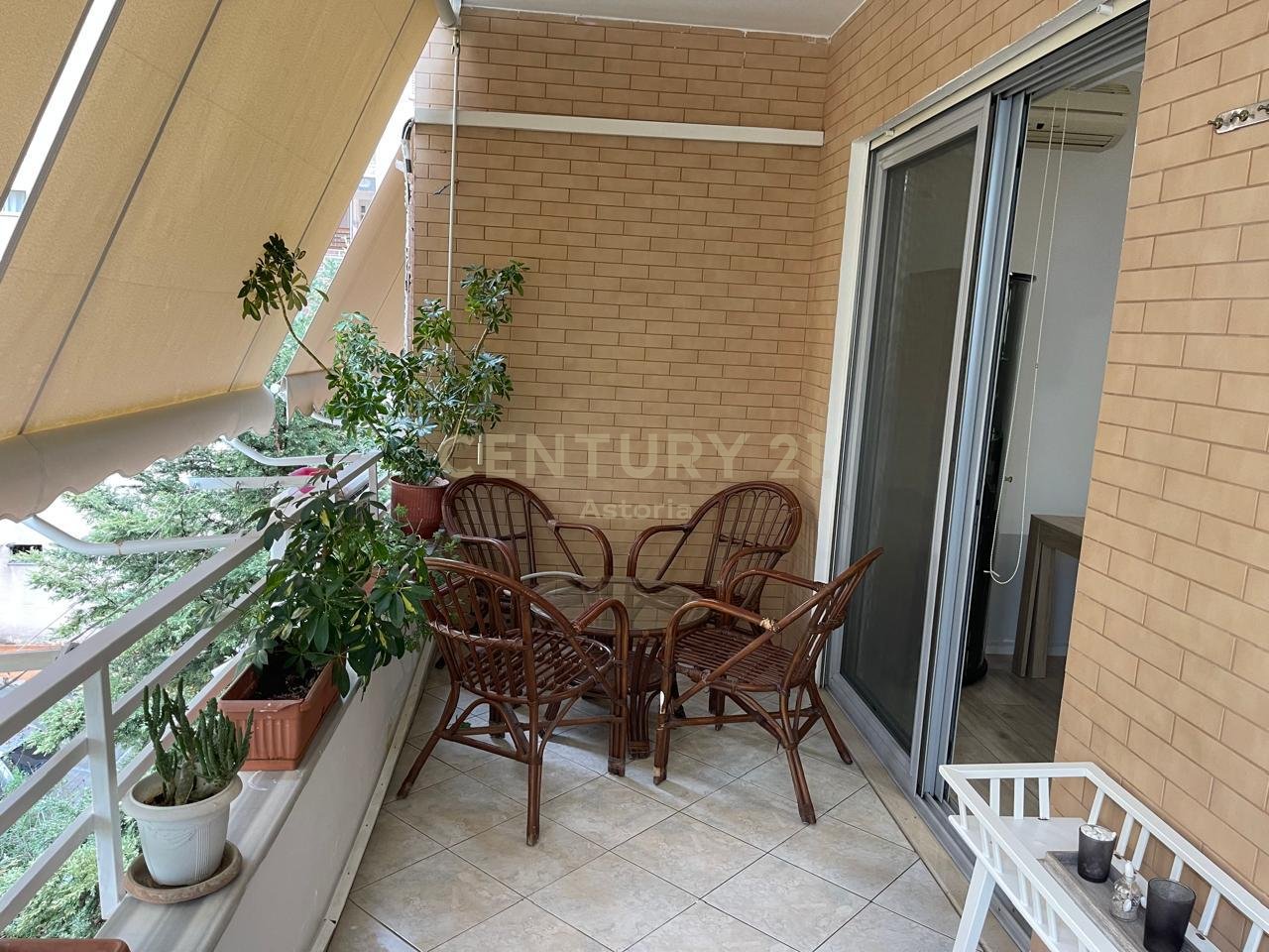 Apartment 2+1+2 + Garage for Sale