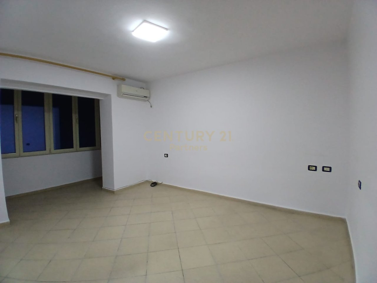APARTMENT FOR RENT NEAR THE MINISTRY OF EDUCATION – IDEAL FOR RESIDENCE, OFFICE, AND CLINIC