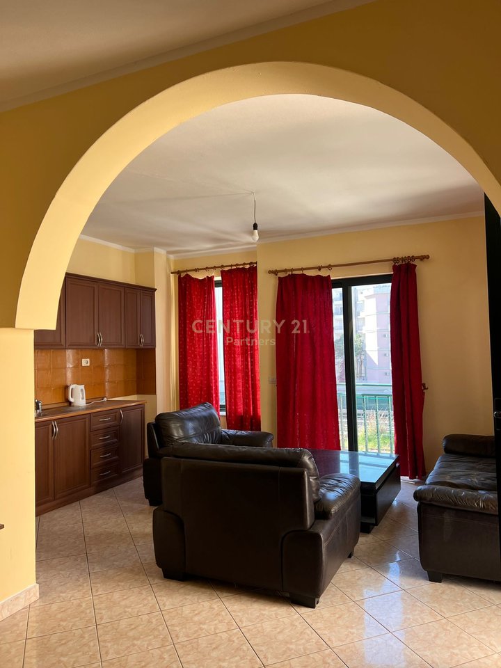 EKSKLUZIVE - SHESIM HOTEL TE SHKEMBI KAVAJES, DURRES