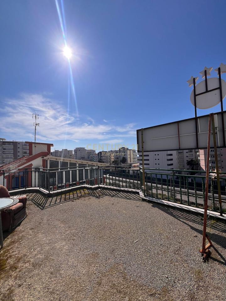 EKSKLUZIVE - SHESIM HOTEL TE SHKEMBI KAVAJES, DURRES