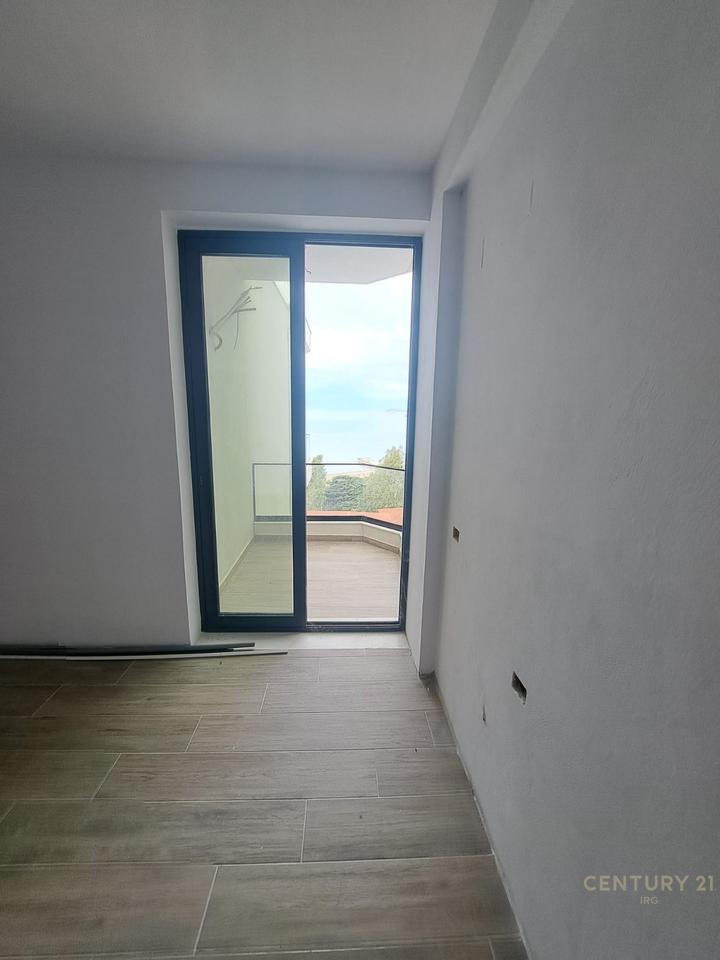 Apartament premium & ekskluziv për shitje në një nga zonat më elitare të Vlorë