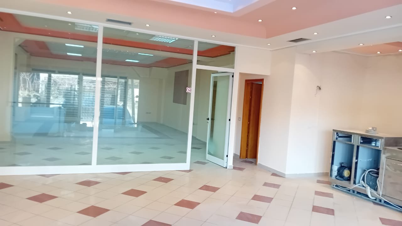 SHITET NJESI DHE GARAZH NE LAGJEN ÇENTRALE!