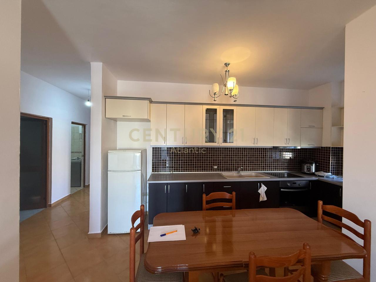 Appartamento 2+2T + 2B in vendita a Rrota e Kuqe