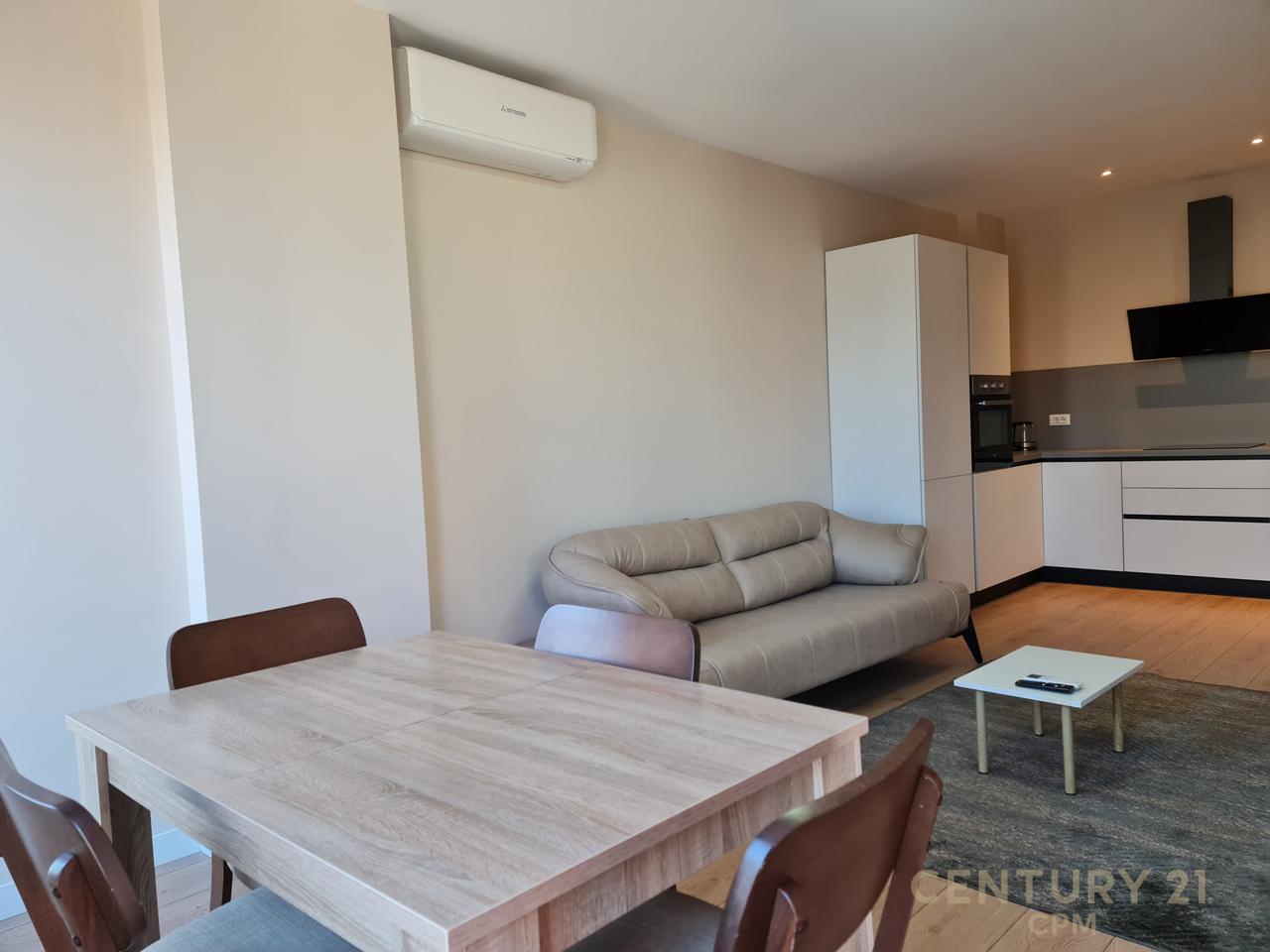 Apartament 1+1 Me Qira tek Zogu i zi,Foleja e Gjelber
