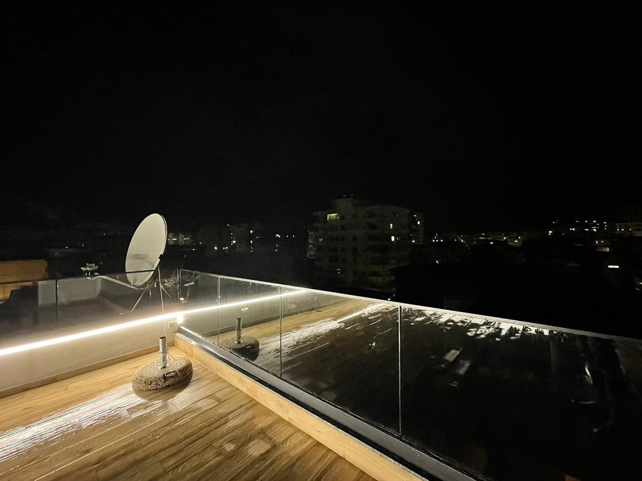 SHITET HOTEL NE VLORE!