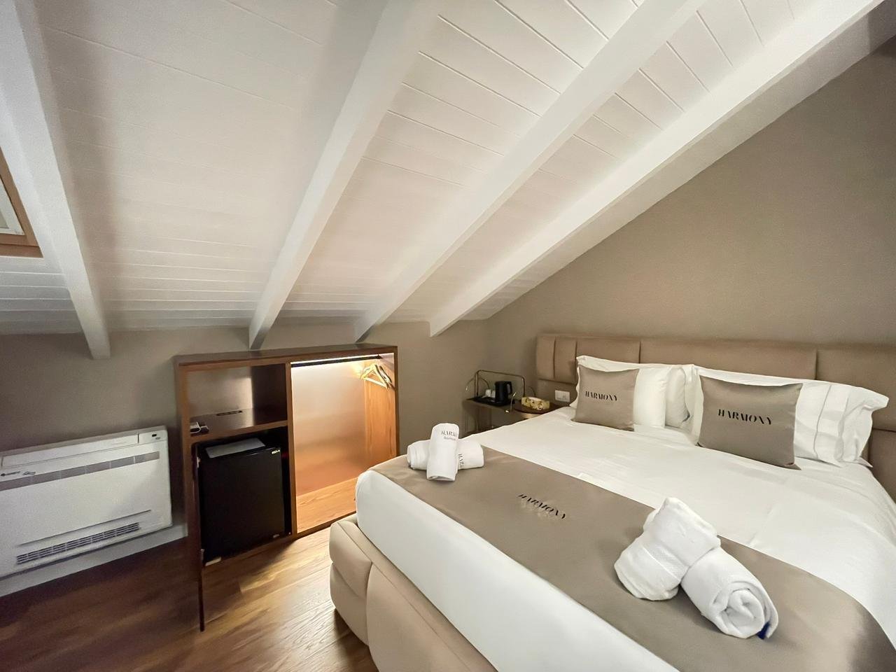 SHITET HOTEL NE VLORE!