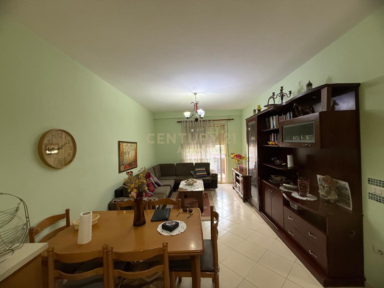 FOR RENT 1+1 APARTMENT IN FRESK!