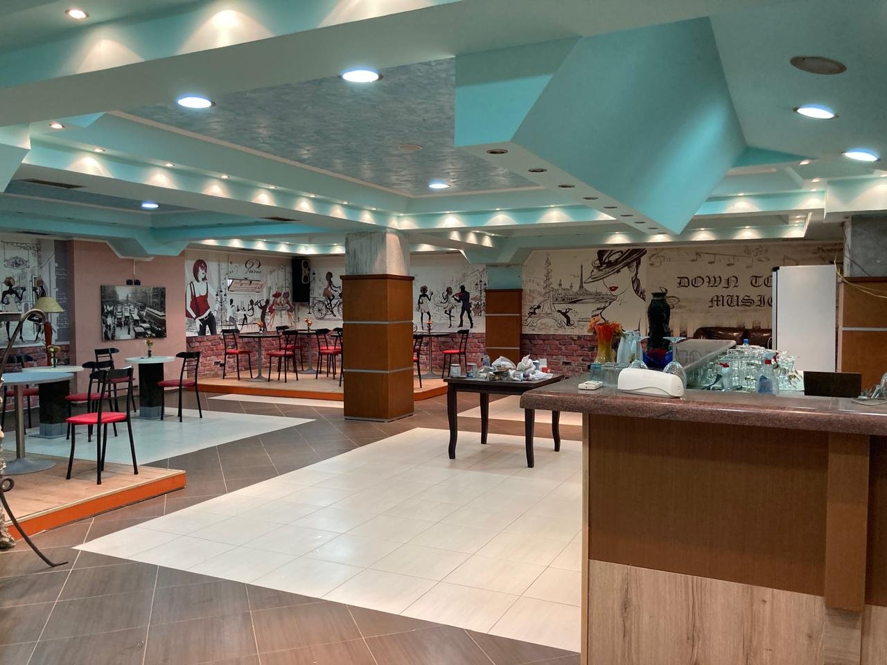 SHITET NJESI BIZNESI/BAR PRANE LUNGOMARES!