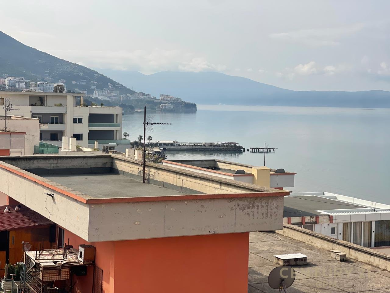 Shesim apartament 1+1, vija e pare ne Lungomare, Rezidenca "Poseidon"