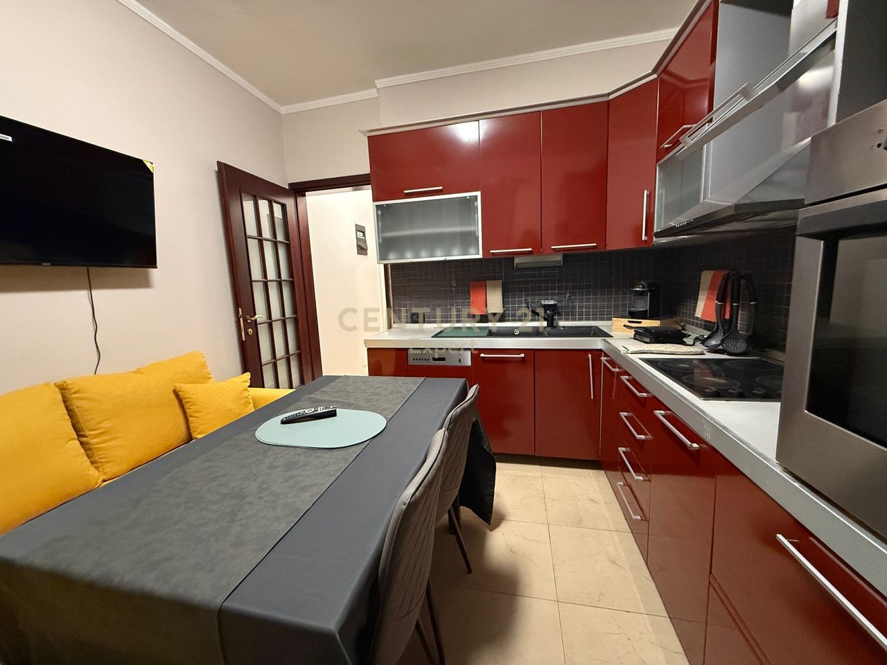 SHESIM APARTAMENT 2+1 NE RRUGEN E DURRESIT !