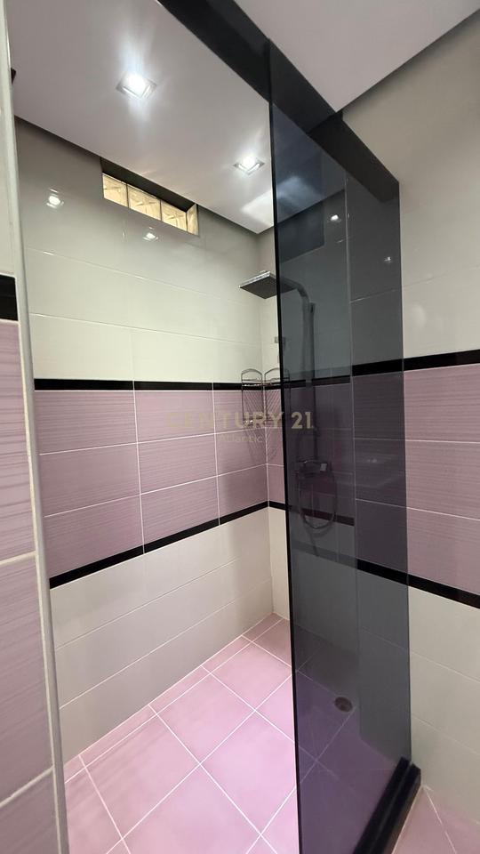 Apartament 1+1 Me Qira në Plazh, Durrës - 350€ | 80 m²