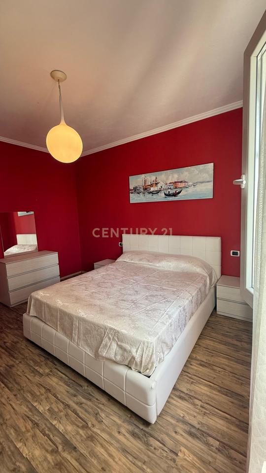 Apartament 1+1 Me Qira në Plazh, Durrës - 350€ | 80 m²