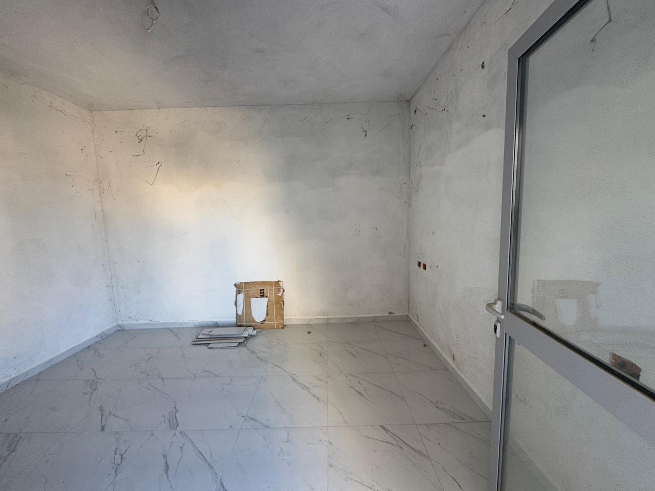 SHITET APARTAMENT 1+1 ,ME PAMJE NE DET,NE QENDER TE ORIKUMIT!