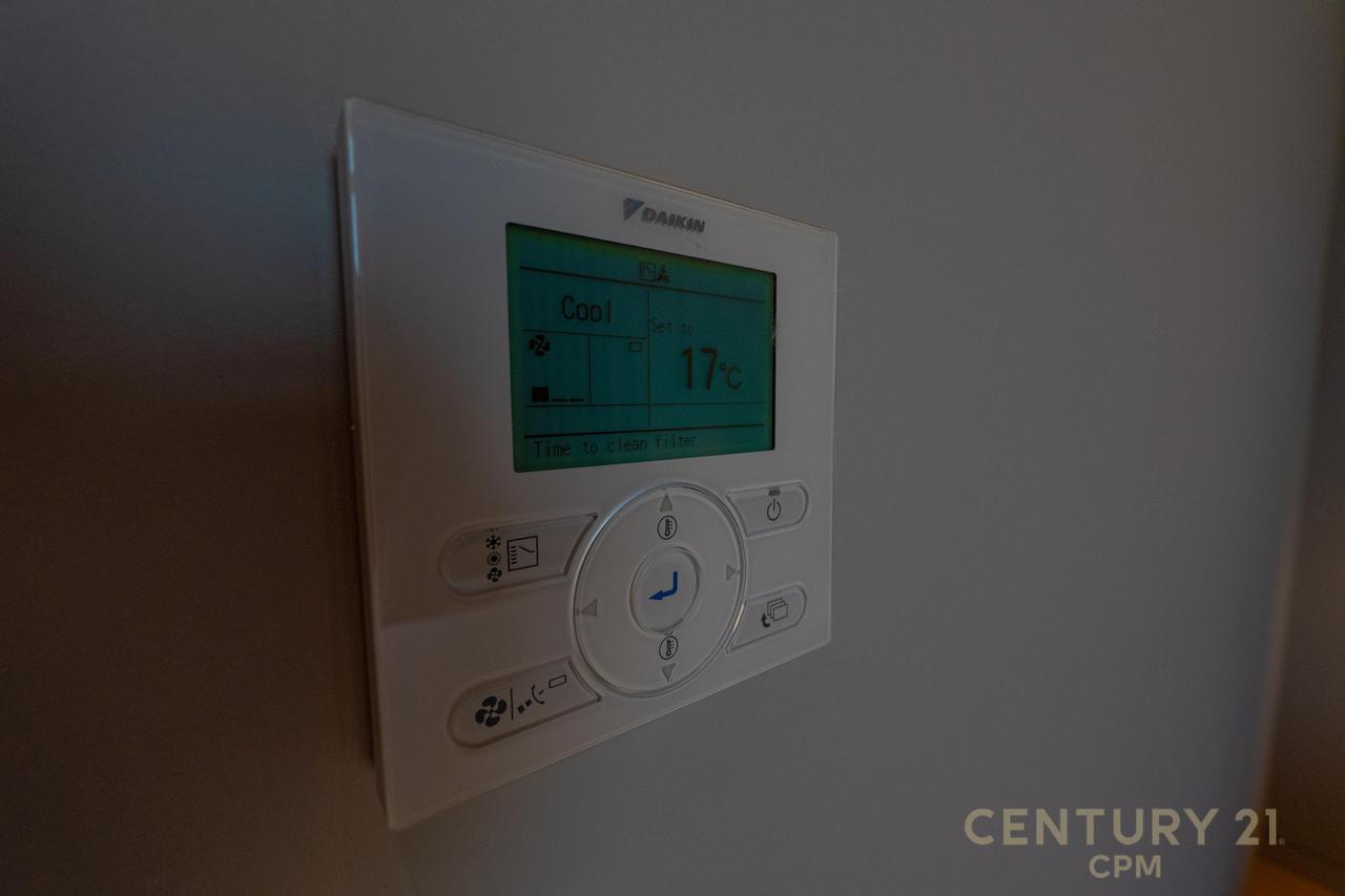 SHITET NJË NGA VILAT MË TË BUKURA NË GREEN COAST, PALASË