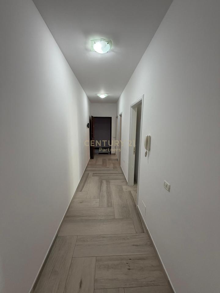 APARTMENT 2+1+2 + PARKING SPACE FOR RENT AT DRY LAKE