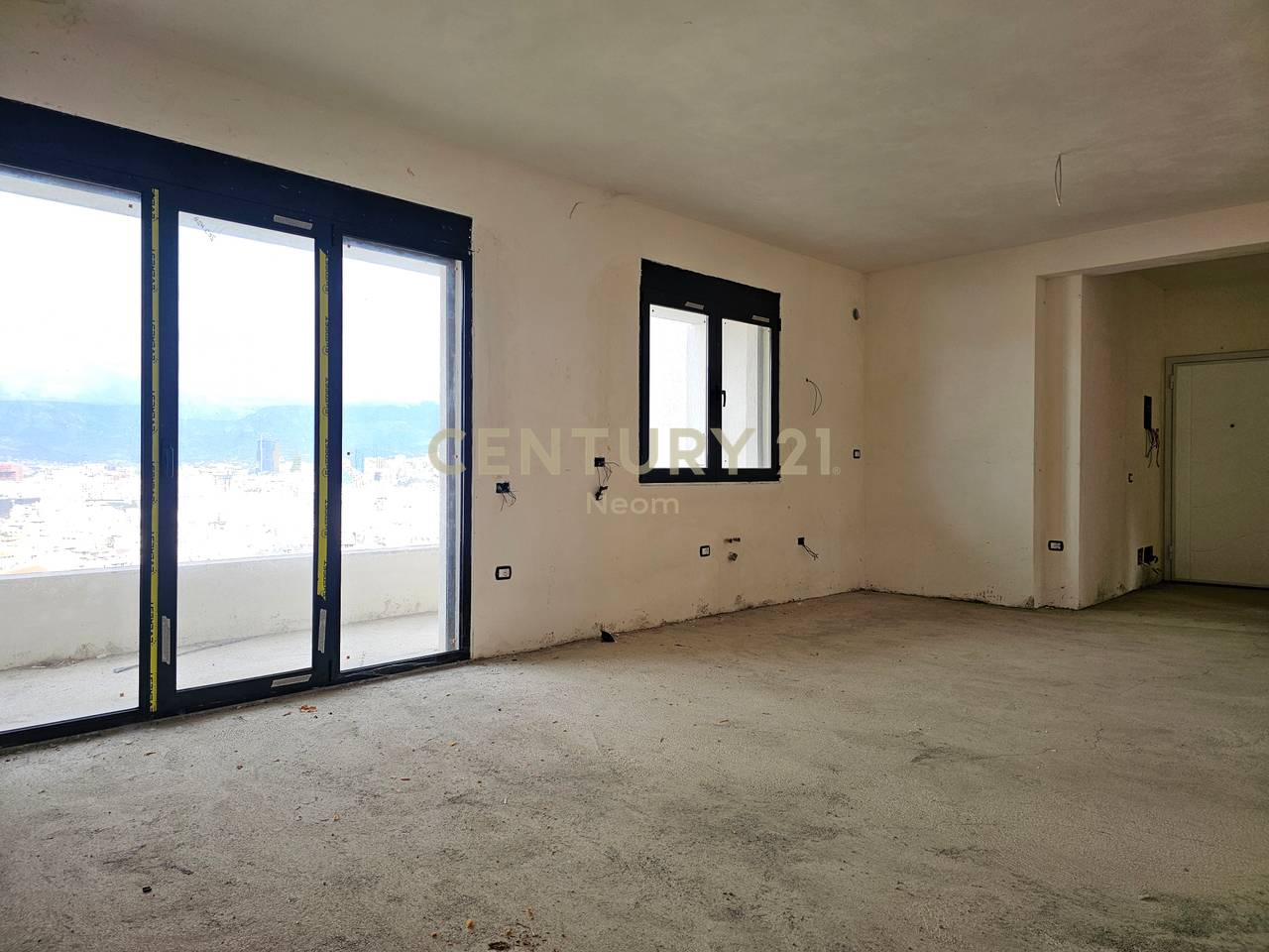 2+1 APARTMENT FOR SALE – KODRA E DIELLIT
