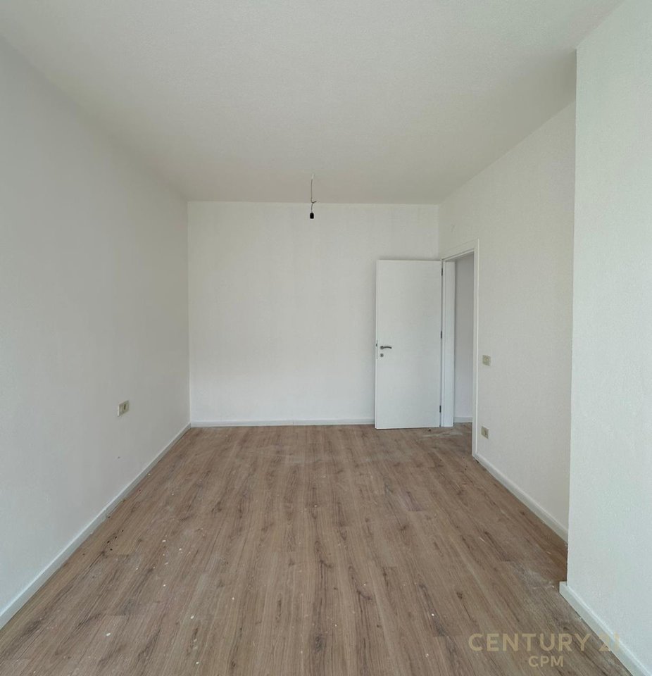 APPARTAMENTO 1+1 UFFICIO IN AFFITTO AL GOLDEN TOWER RESIDENCE!