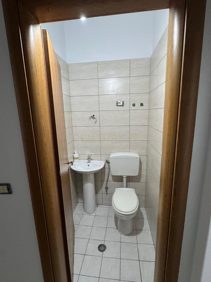 Business Premises for Rent in the Center, Shkodër