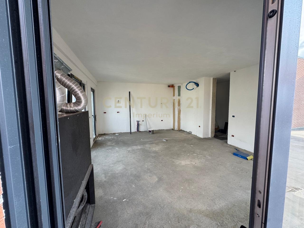 Apartament 3+1+2+ Tarracë të shfrytëzueshme!