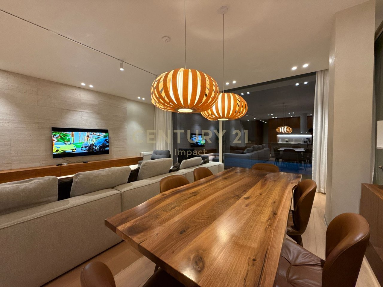 SHESIM SUPER VILË BIG TWIN LUKSOZE ME PISHINE NË GREEN COAST 1 PALASË!!