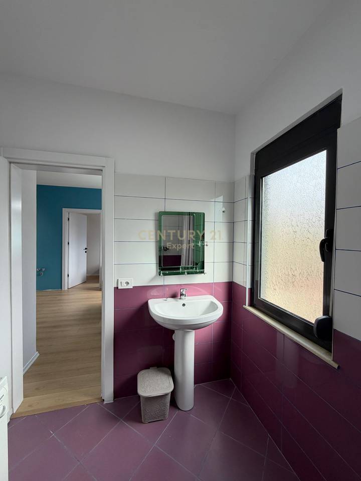 APARTMENT 1+1 NEAR CASA ITALIA, FOR SALE!