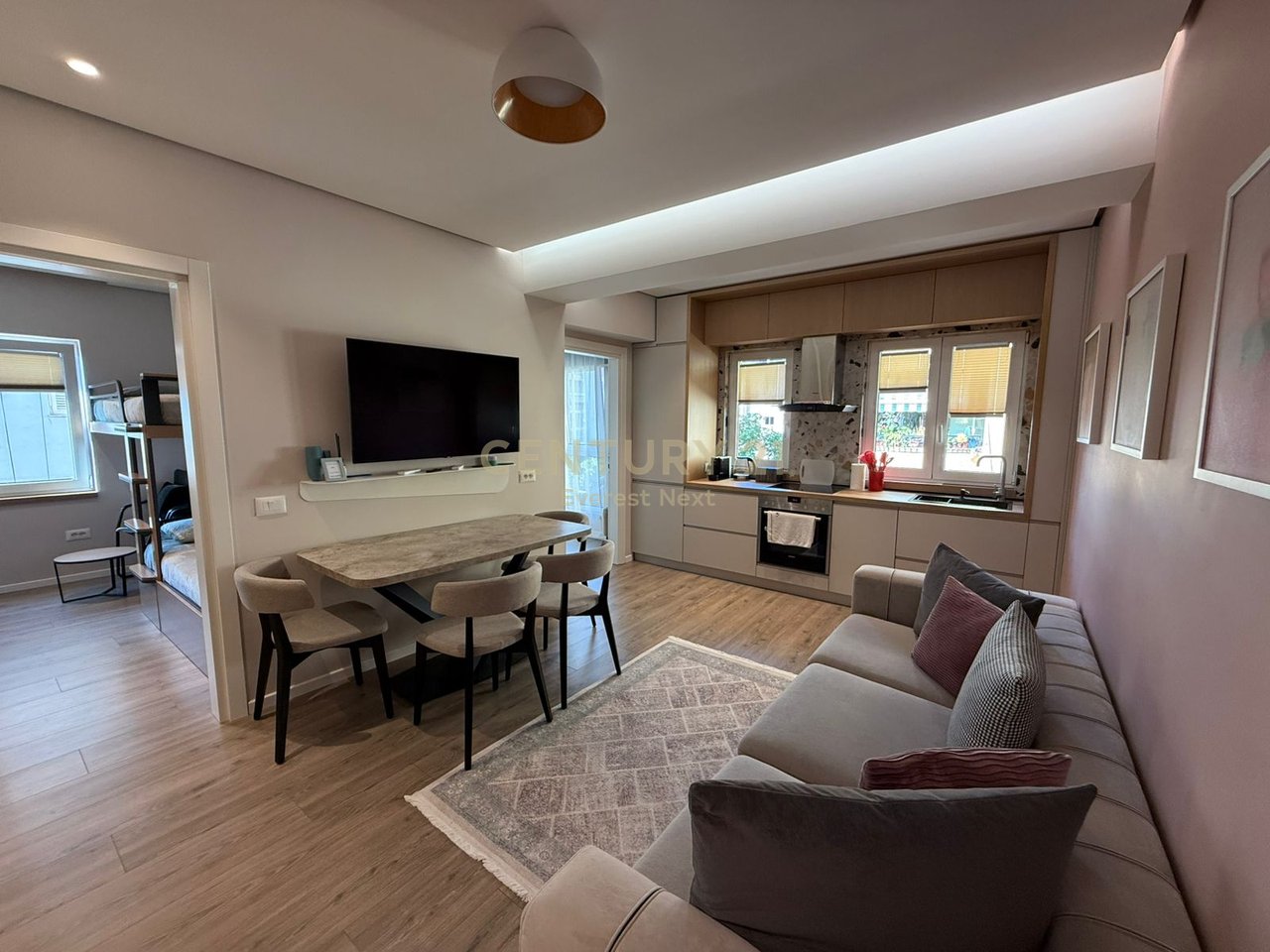 Jepet me Qira Apartament 2+1 ne Bllok