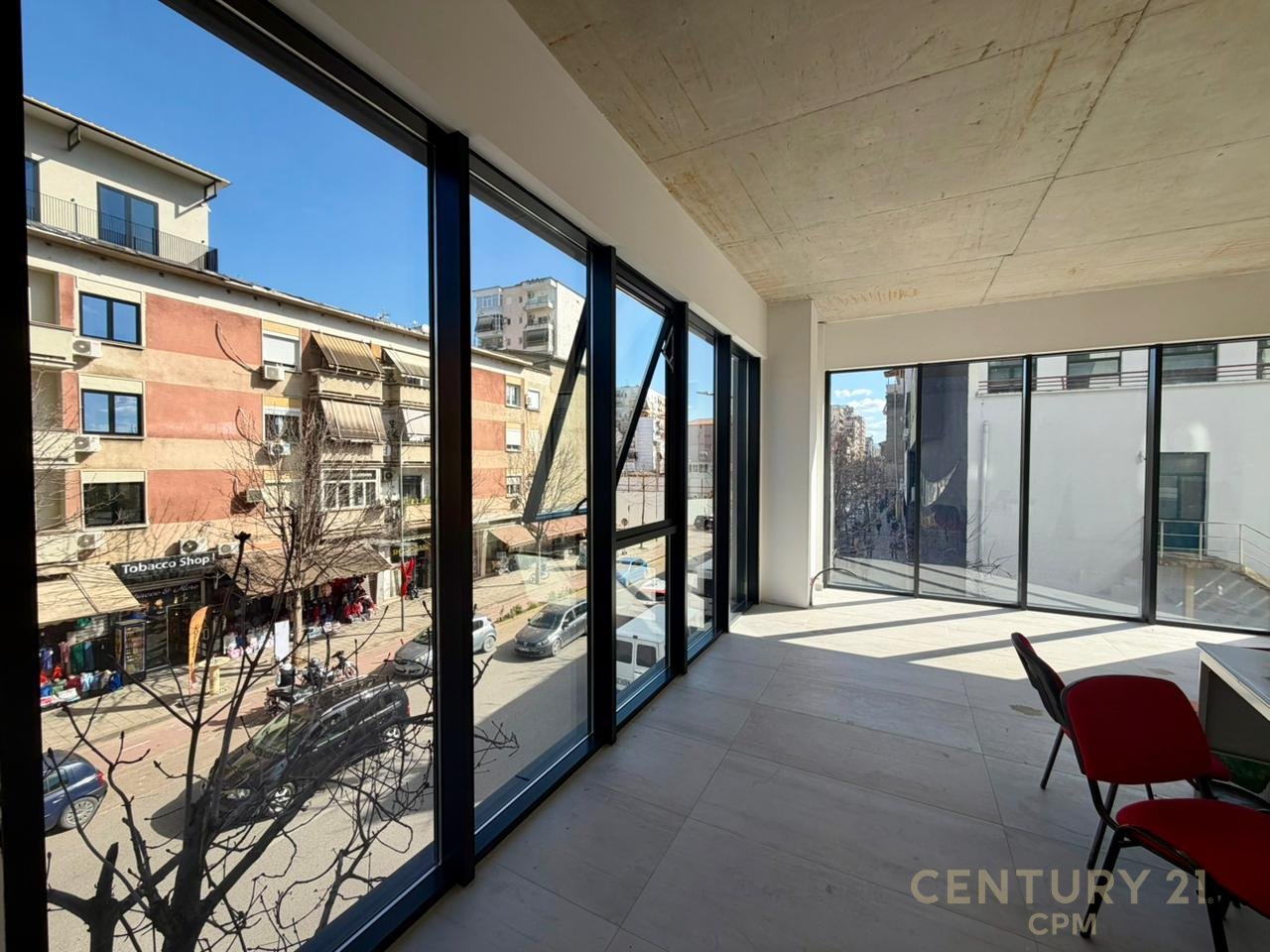 AMBIENT 250 METERS OPEN SPACE IN FRONT OF BARRICADE ROAD FOR RENT!