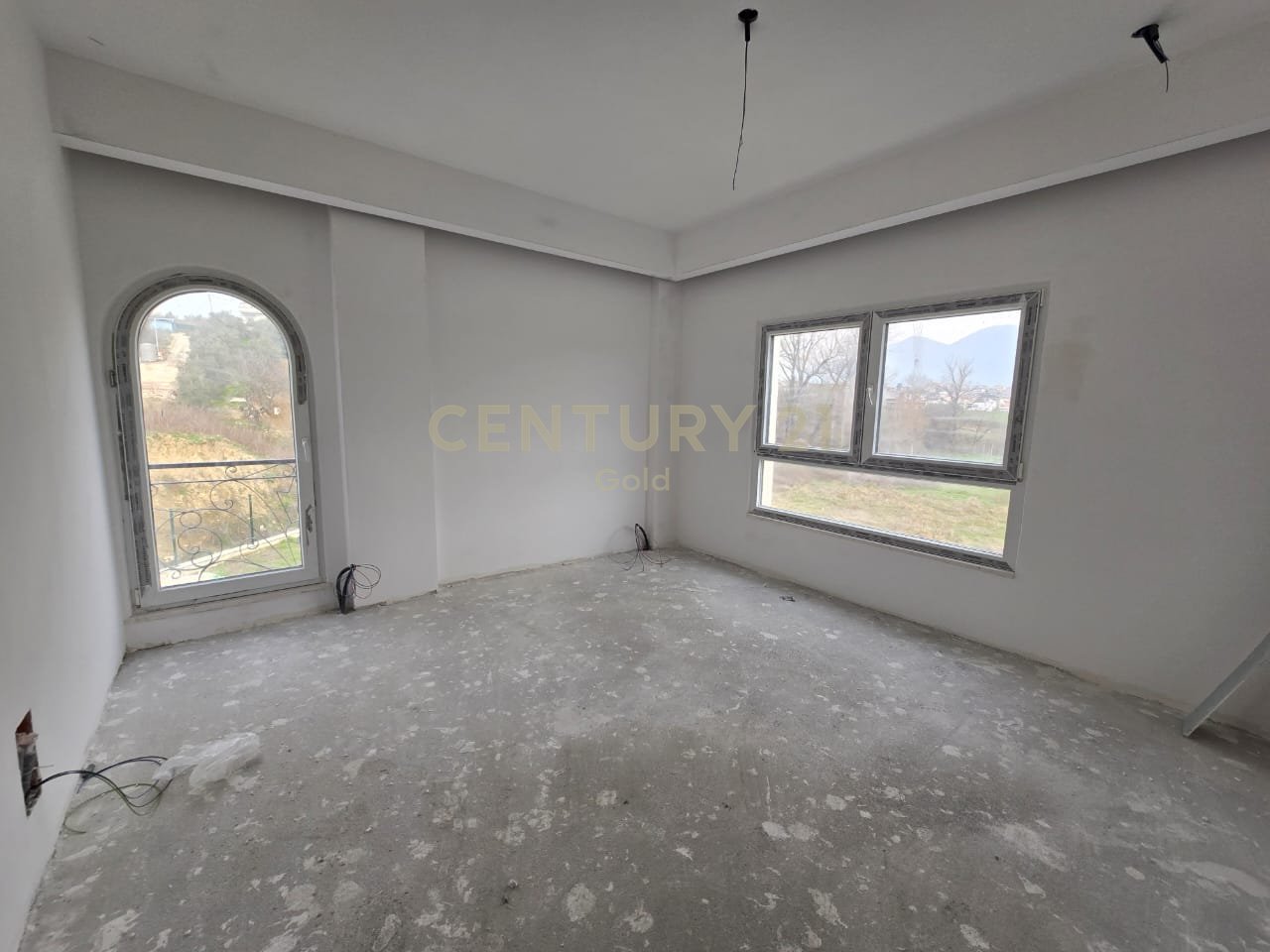 VILLA INDIVIDUALE IN VENDITA A MJULL BATHORE!