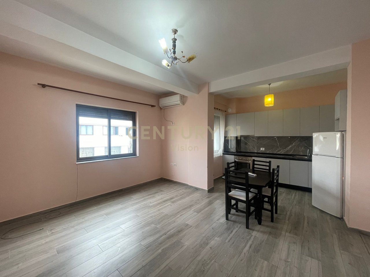Apartament 3+1 Me Qira në Qendër, Shkodër  | 120 m²