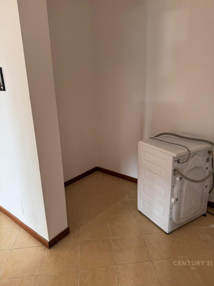 APARTMENT FOR RENT ON KOSOVAREVE STREET