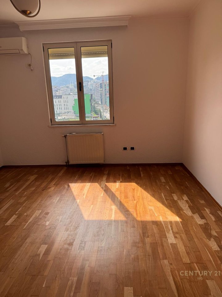 APARTMENT FOR RENT ON KOSOVAREVE STREET