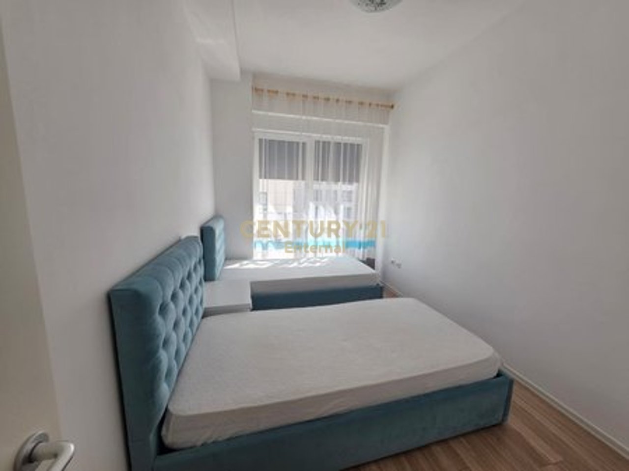 Apartment 2+1 For Rent + Parking Spot in the 21st December Area