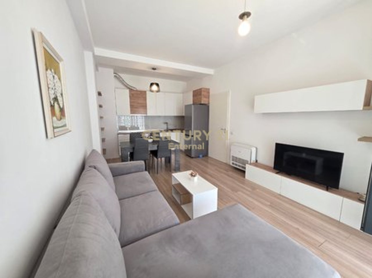 Apartment 2+1 For Rent + Parking Spot in the 21st December Area