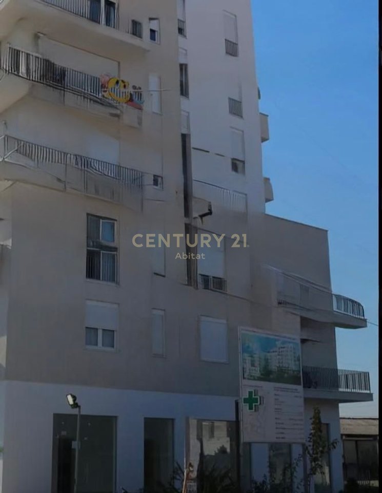 HAPESIRE MULTIFUNKSIONALE ME QIRA, RRUGA PJETER BUDI