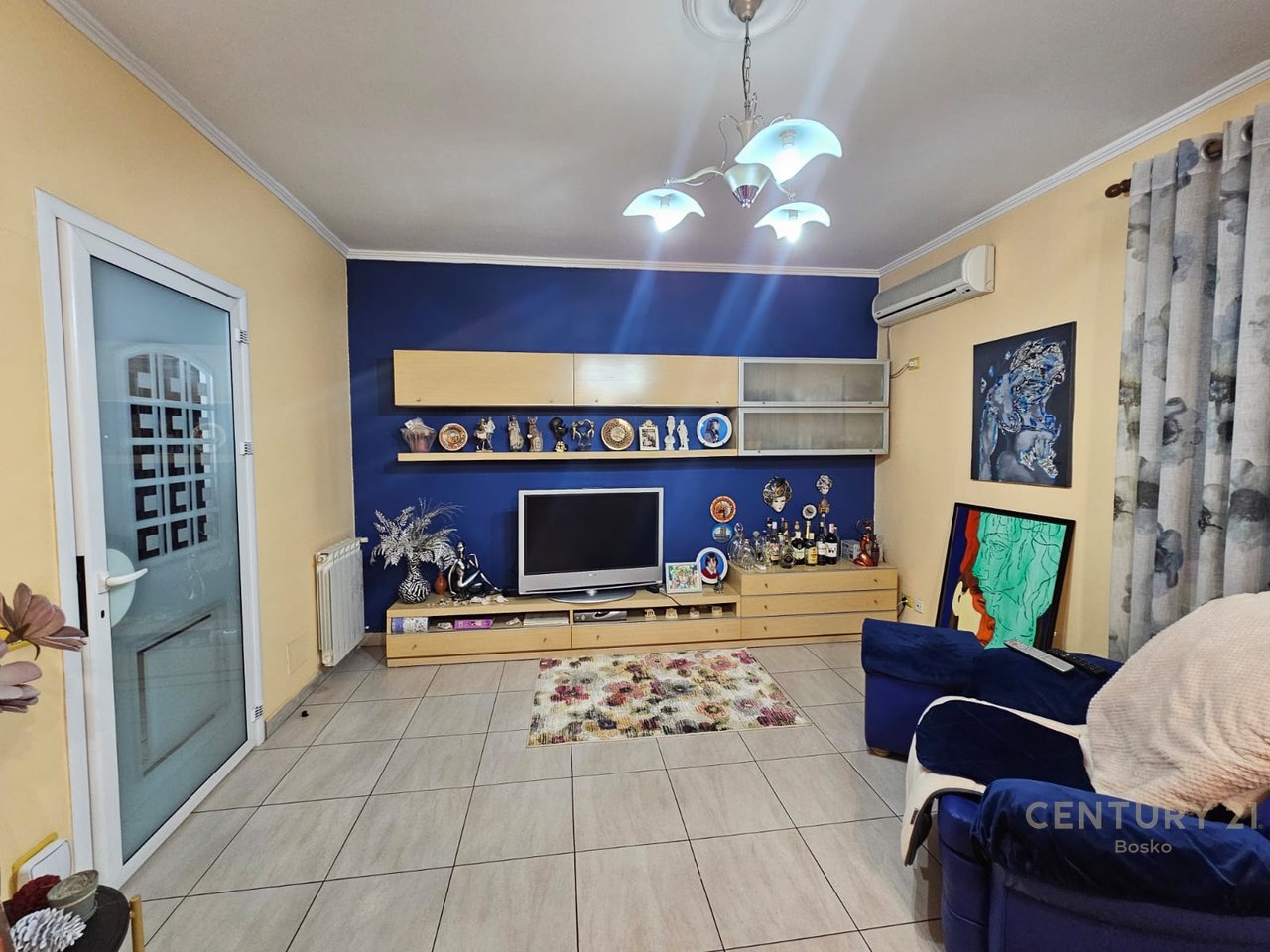 Apartment 3+2 For Sale in Don Bosco, Tirana - €337,000.00 | 197 m²