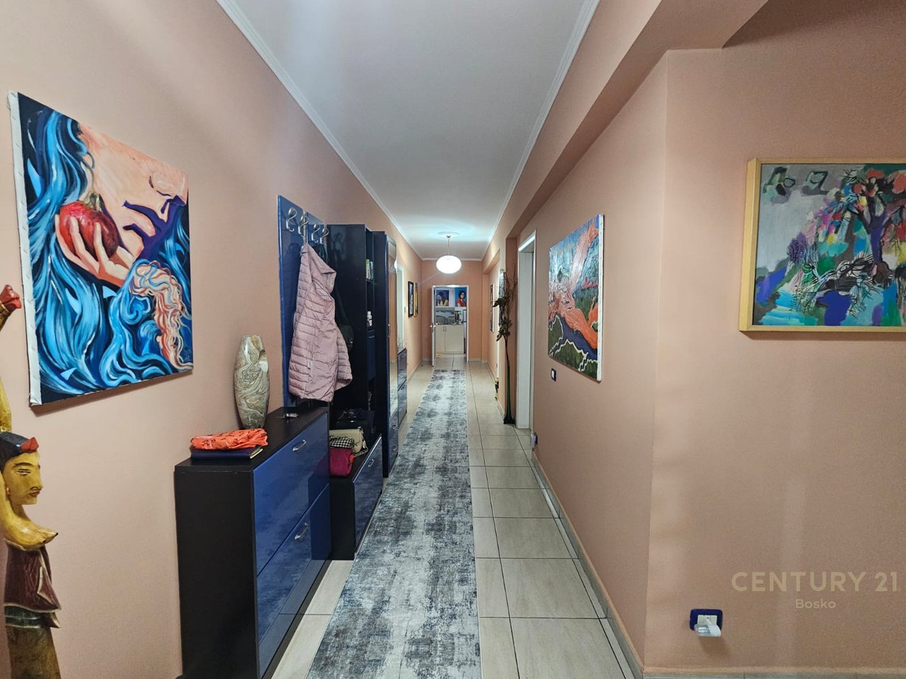 Apartment 3+2 For Sale in Don Bosco, Tirana - €337,000.00 | 197 m²