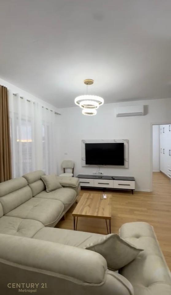APARTAMENT 1+1 PER QIRA, ZOG TE ZI!